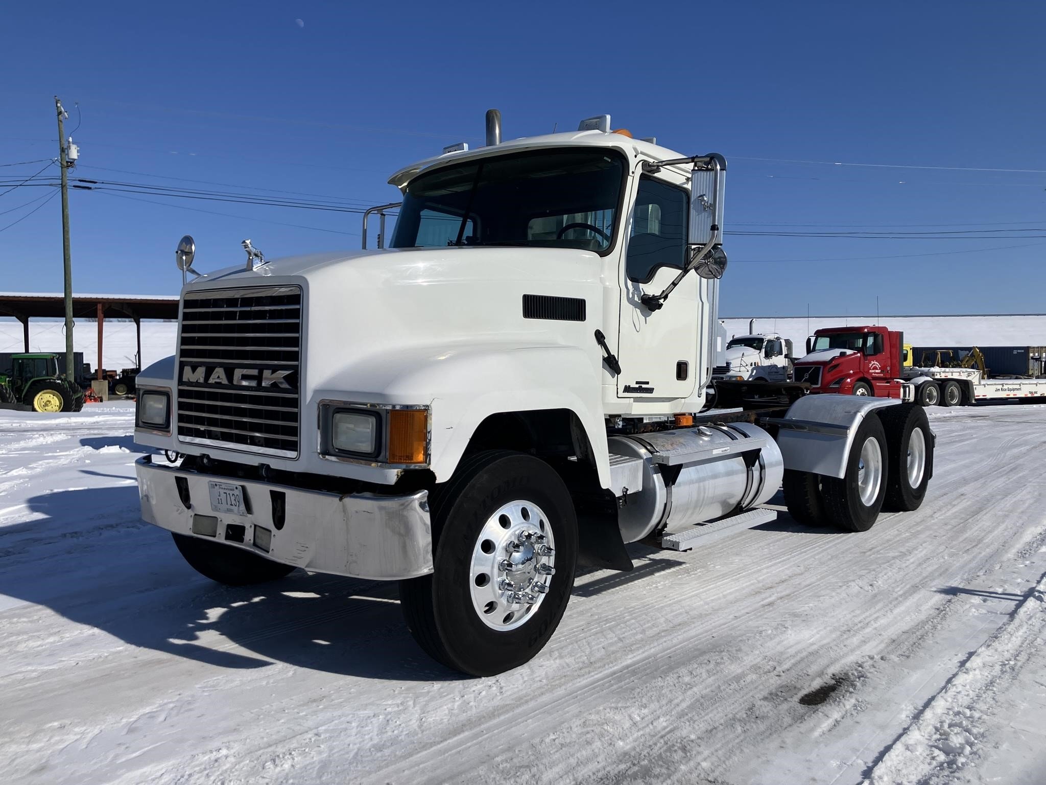 2005 Mack CH613 Semi Trucks/Trailer