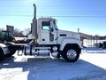2005 Mack CH613 Semi Trucks/Trailer