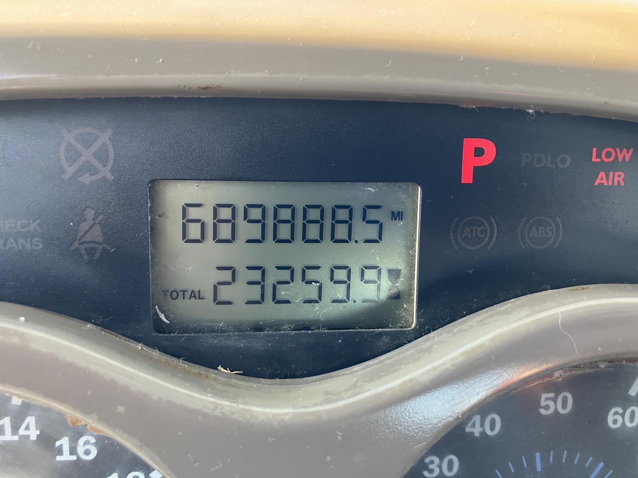 2005 Mack CH613 Semi Trucks/Trailer