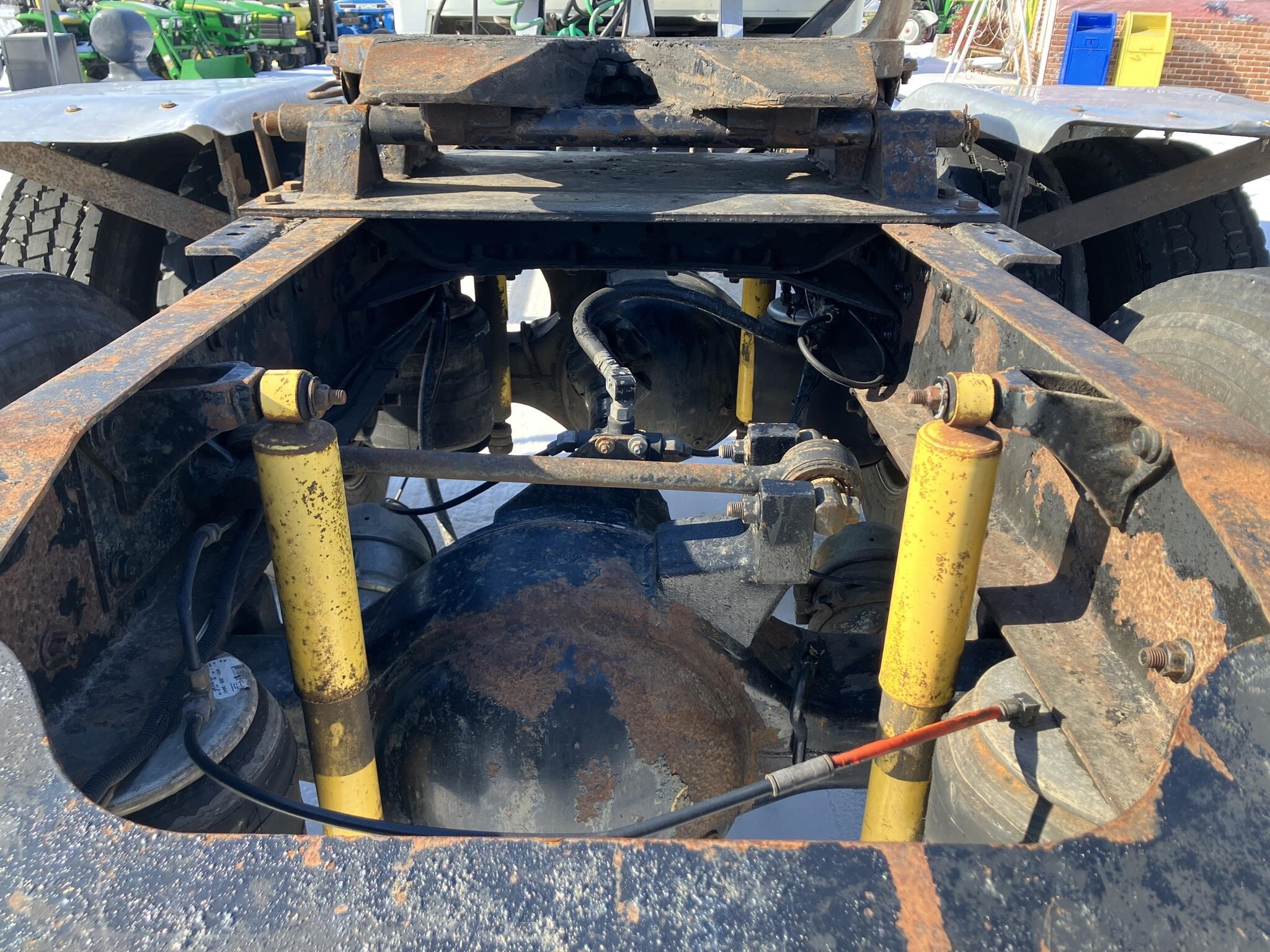 2005 Mack CH613 Semi Trucks/Trailer