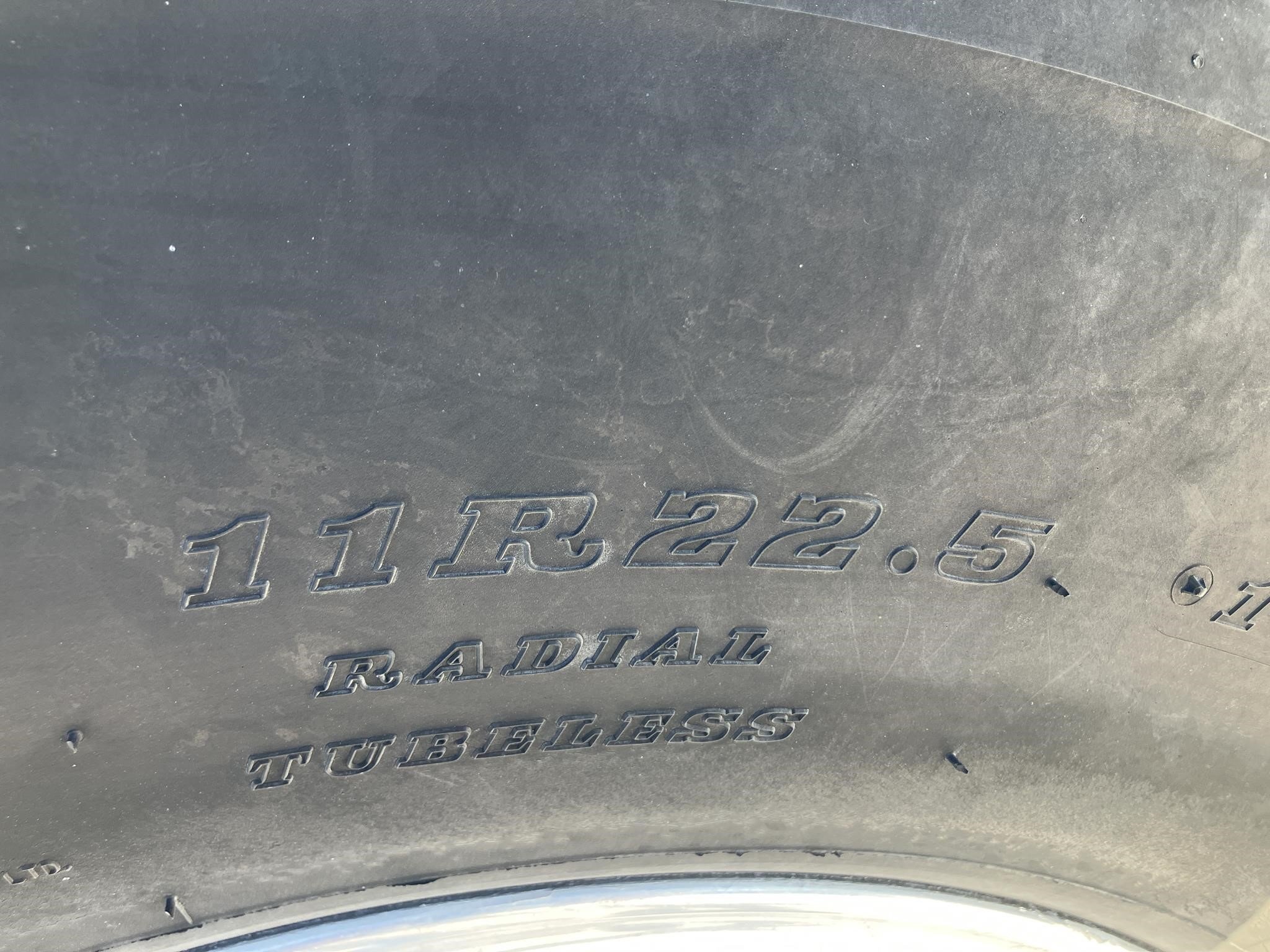 2005 Mack CH613 Semi Trucks/Trailer