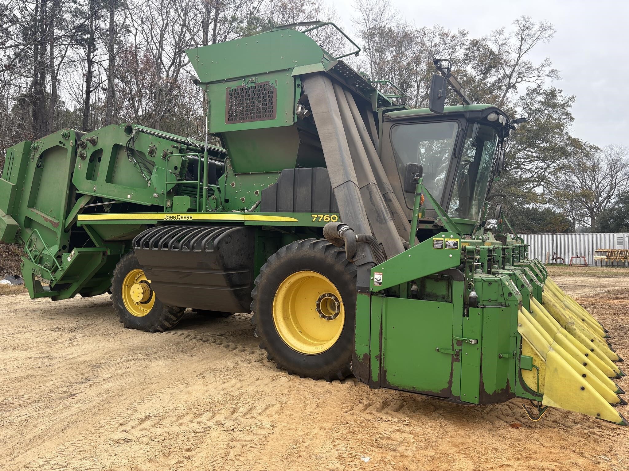 2011 John Deere 7760 Cotton Equipment