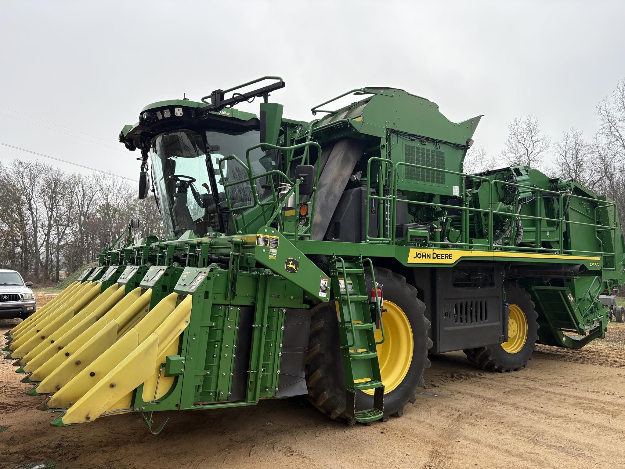 2021 John Deere CP770 Cotton Equipment
