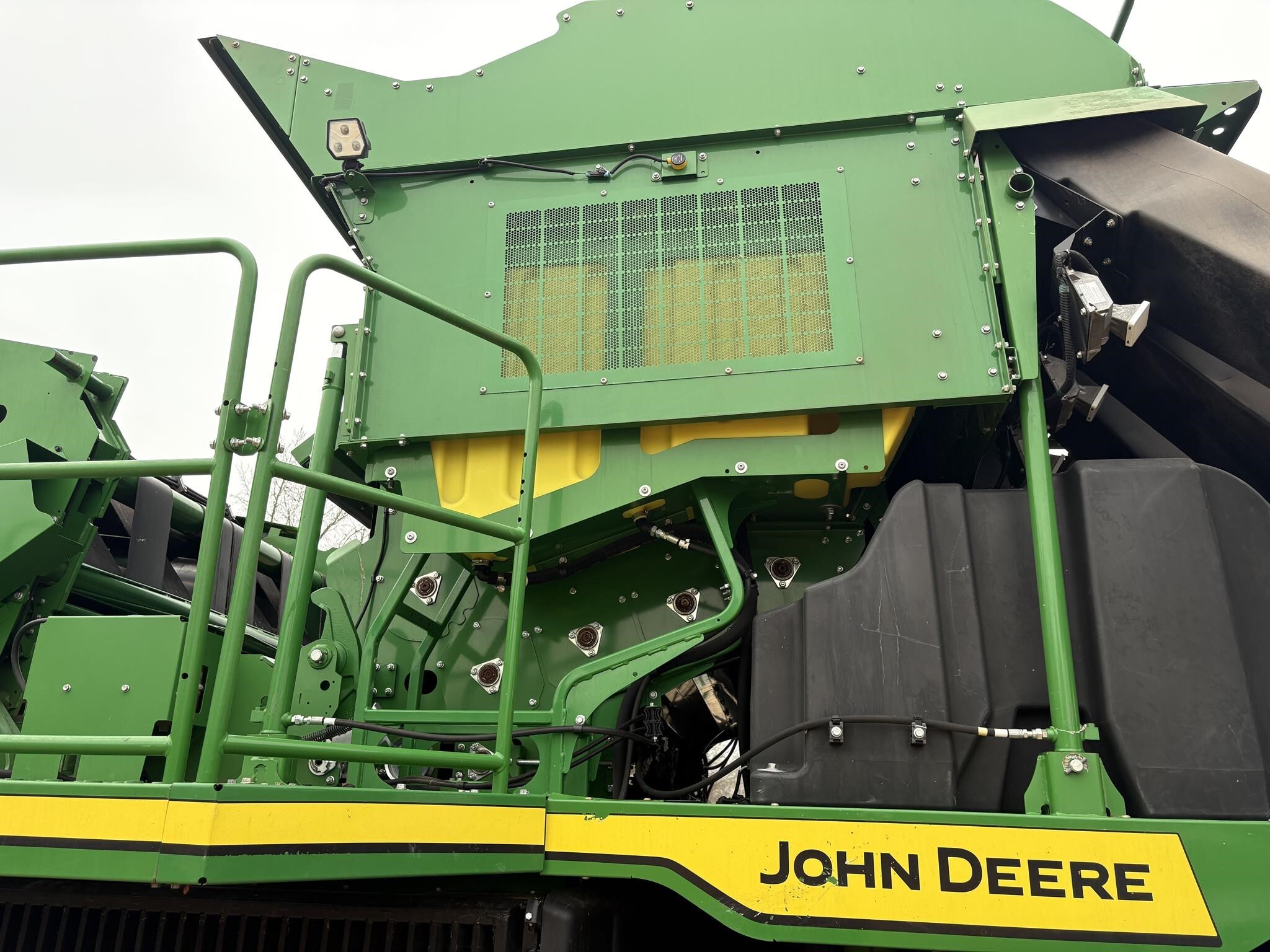 2021 John Deere CP770 Cotton Equipment