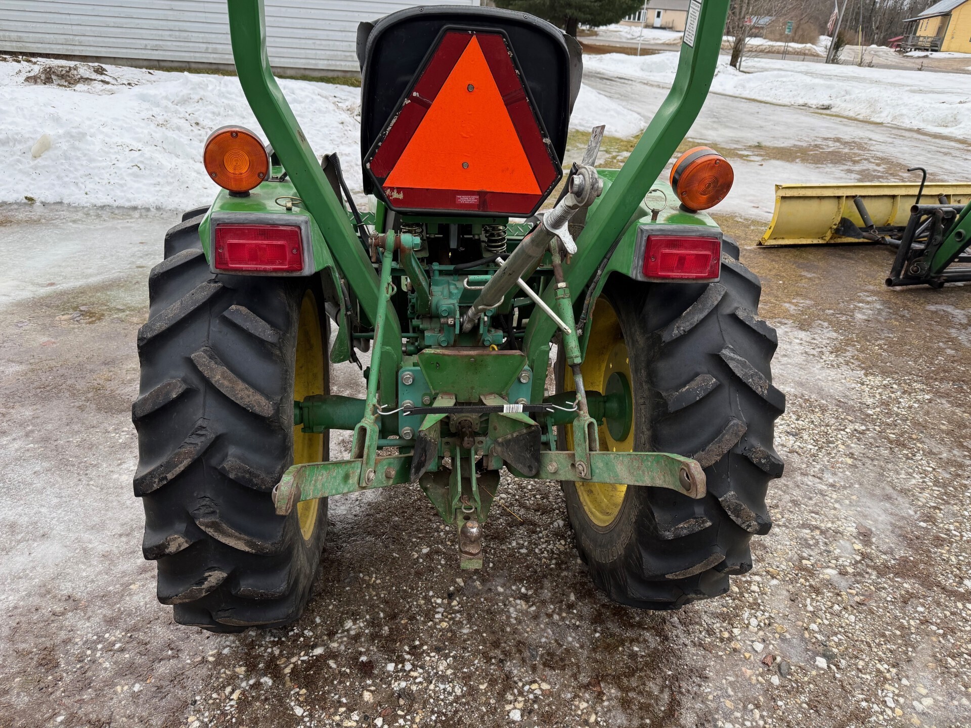 2004 John Deere 790 Tractor