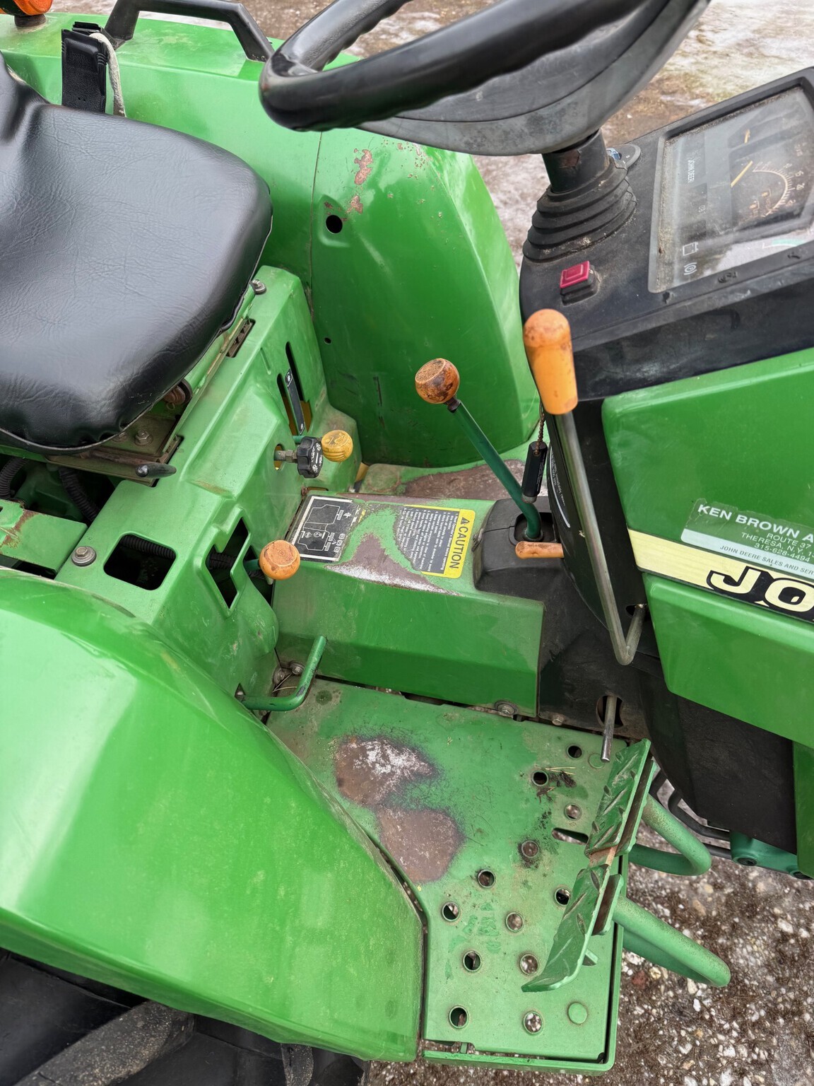 2004 John Deere 790 Tractor