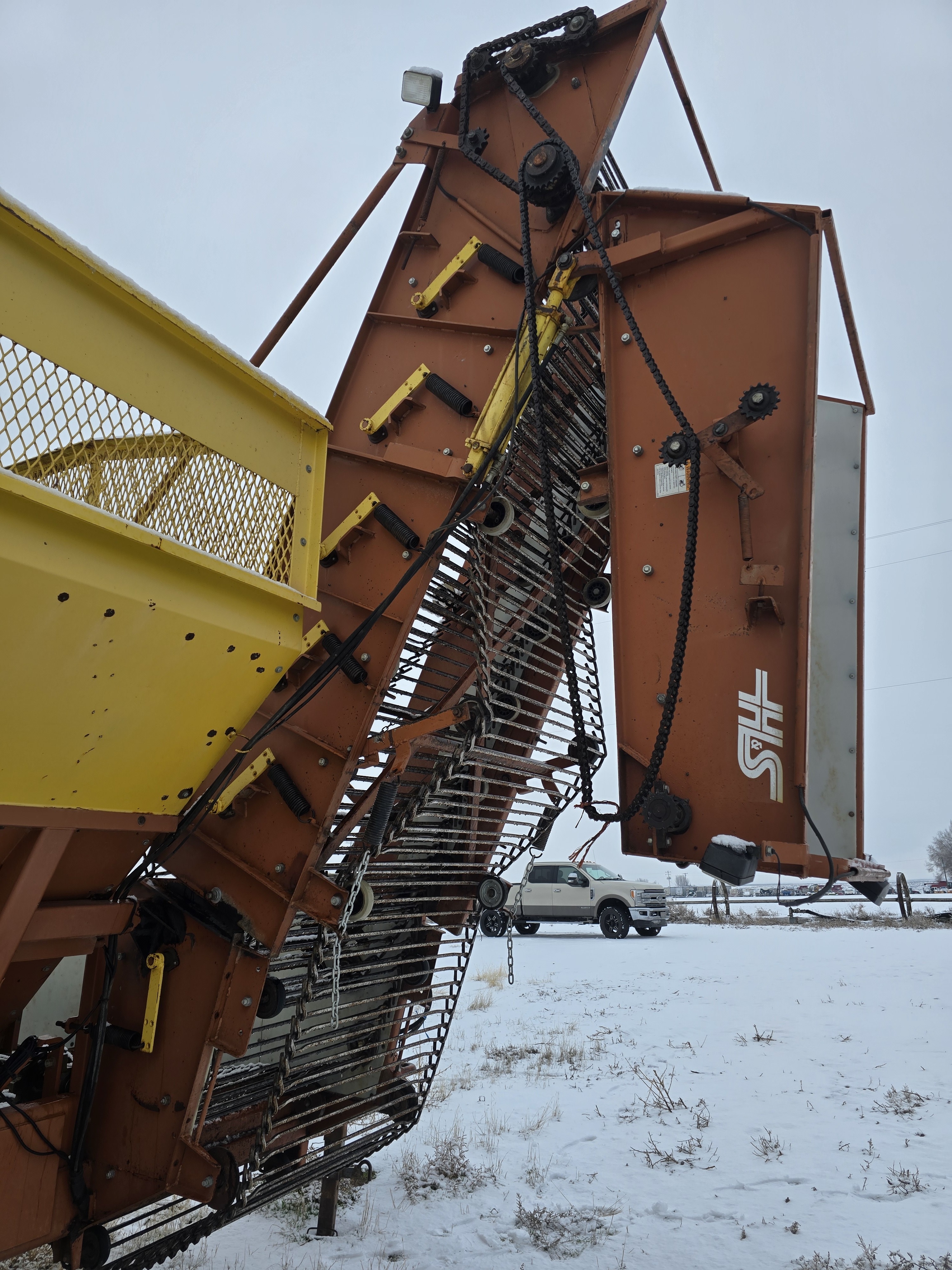 2007 H & S 30T Beet Equipment