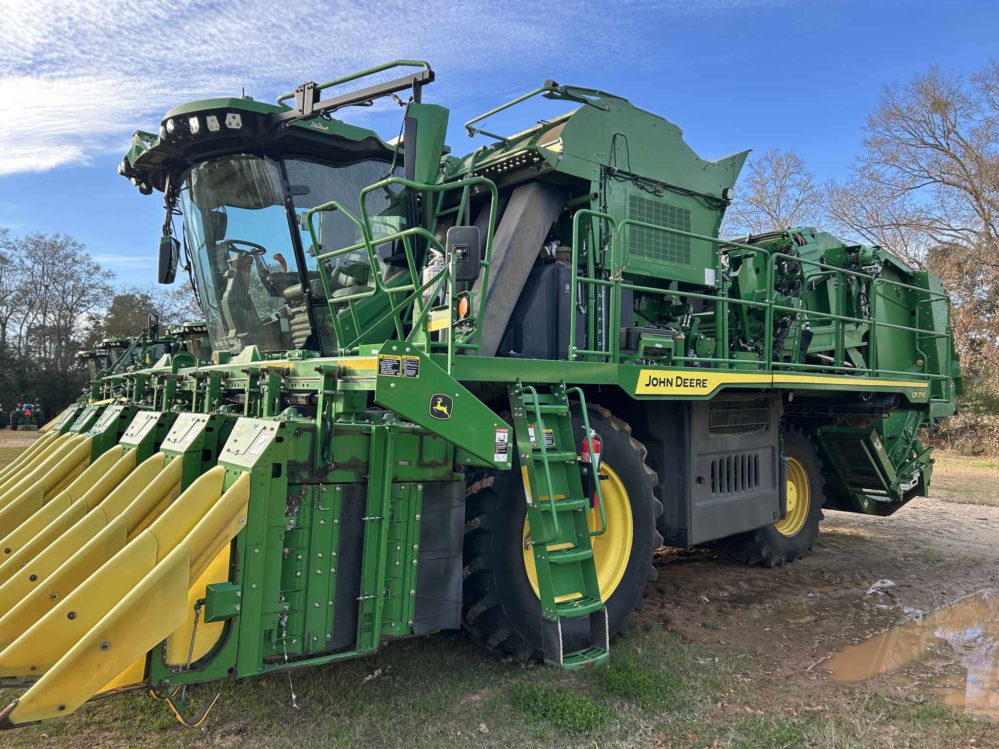 2022 John Deere CP770 Cotton Equipment