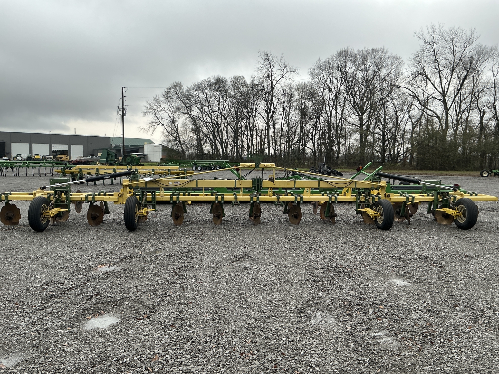 2021 Roll-A-Cone 12R38 Strip-Till