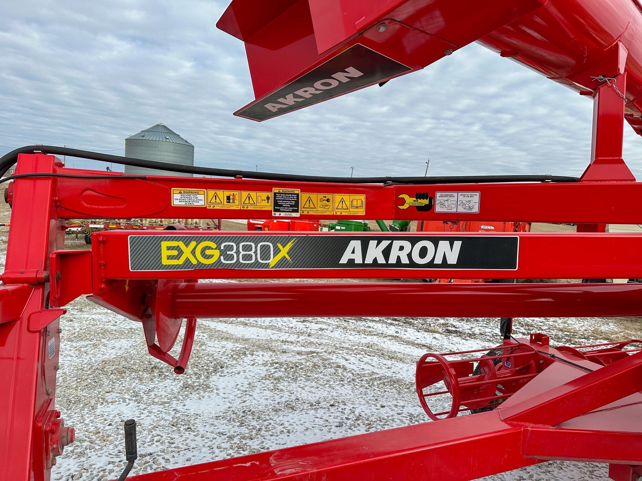 2026 Akron EXG380X Grain Bagger