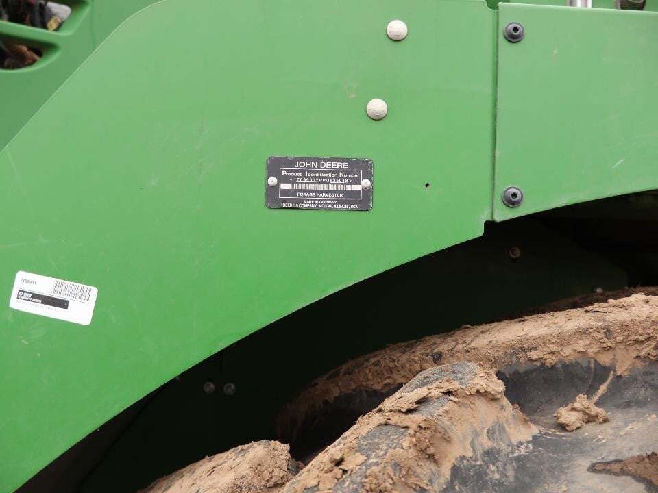 2025 John Deere 9900 Self-Propelled Forage Harvester