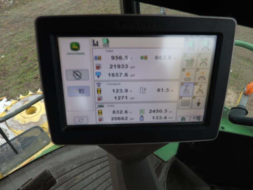2025 John Deere 9900 Self-Propelled Forage Harvester