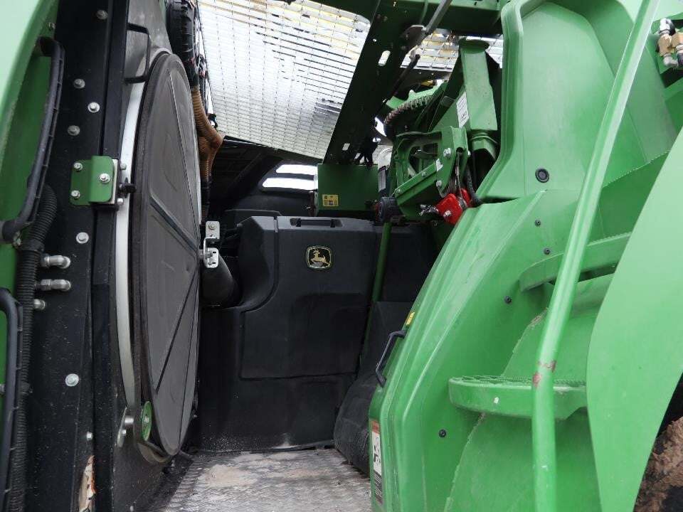 2025 John Deere 9900 Self-Propelled Forage Harvester