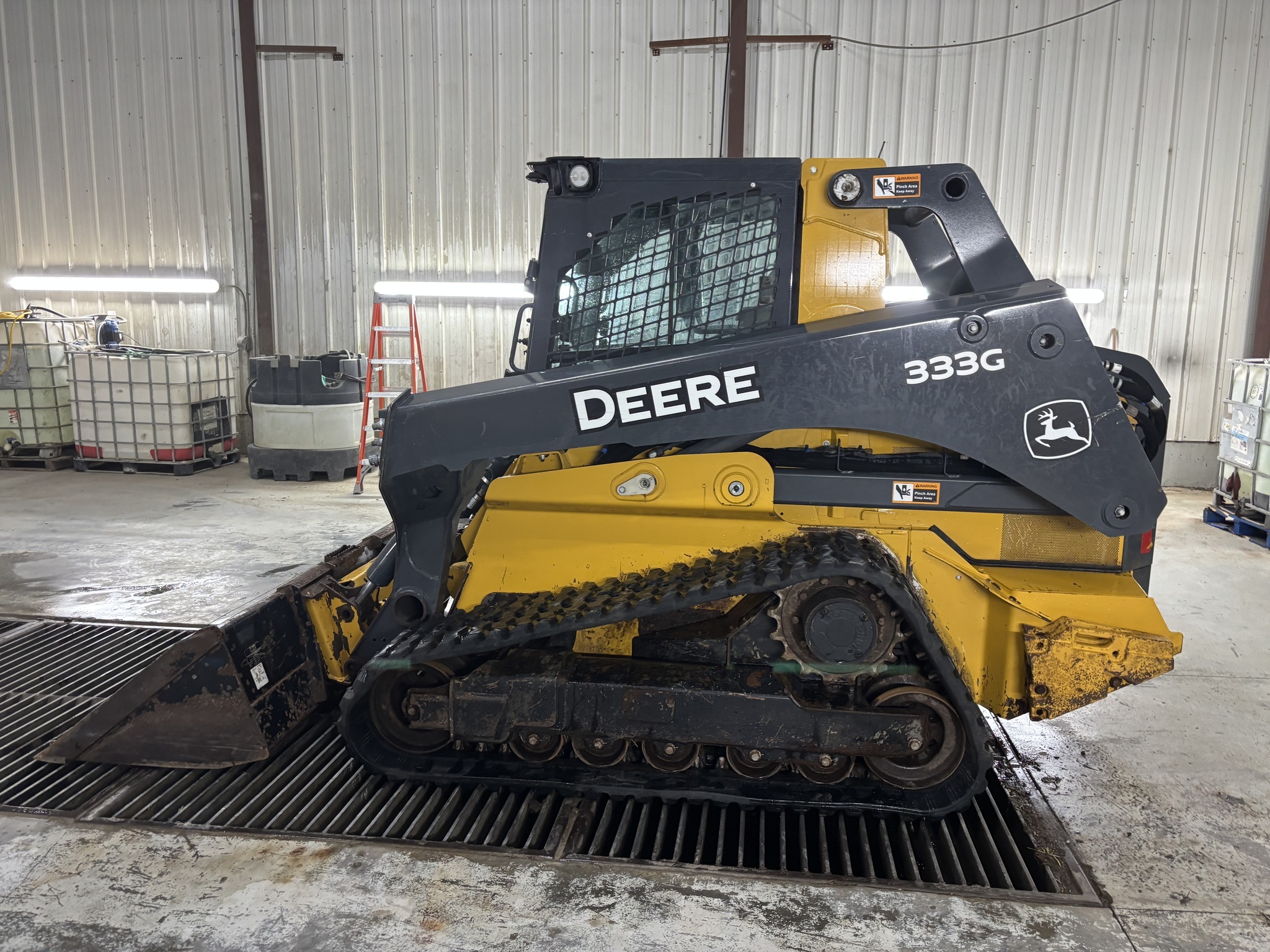2018 Deere 333G Skid Steer