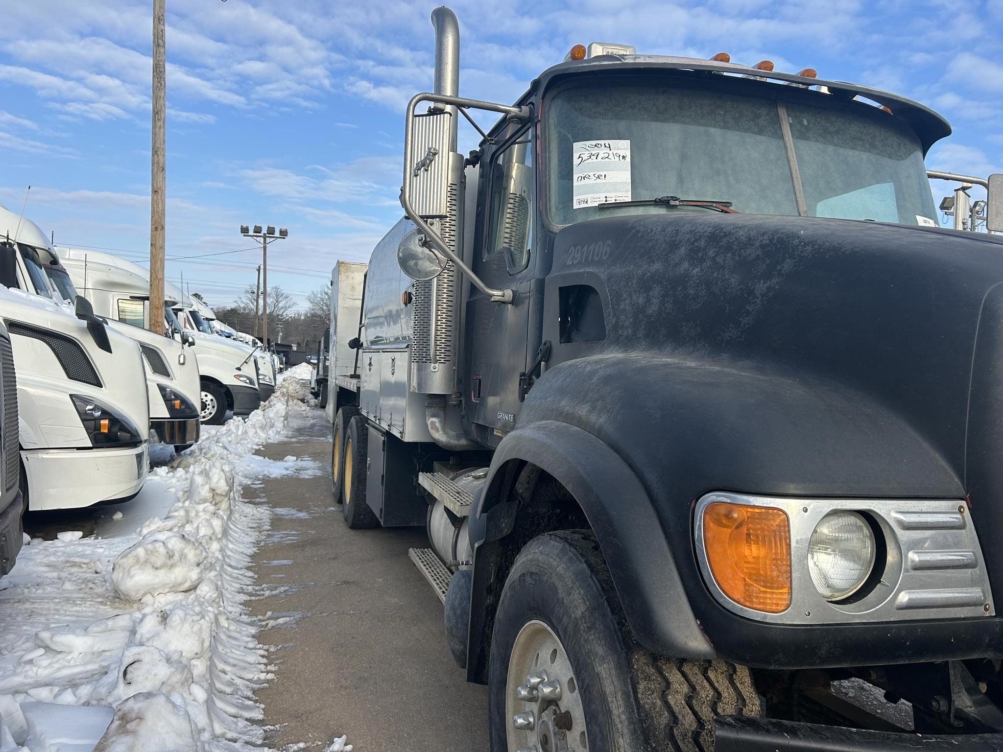2004 Mack Granite CV713 Dump Trucks/Trailer
