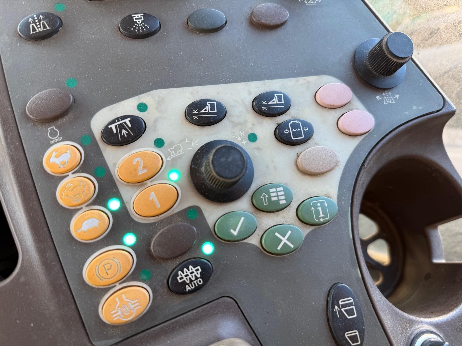 2013 John Deere 7660 Cotton Equipment