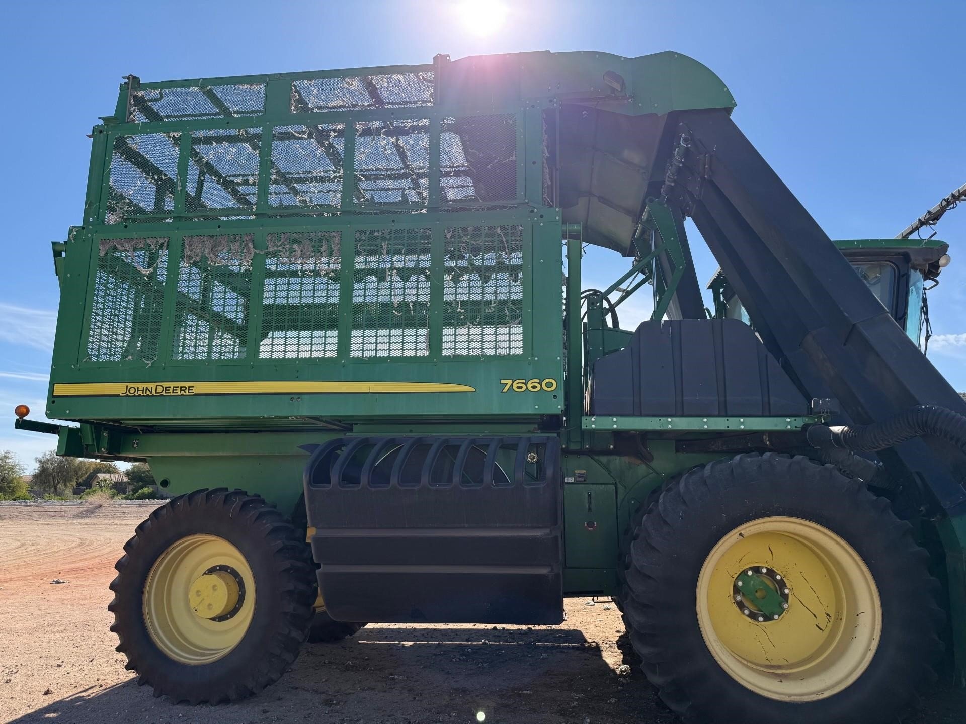 2013 John Deere 7660 Cotton Equipment