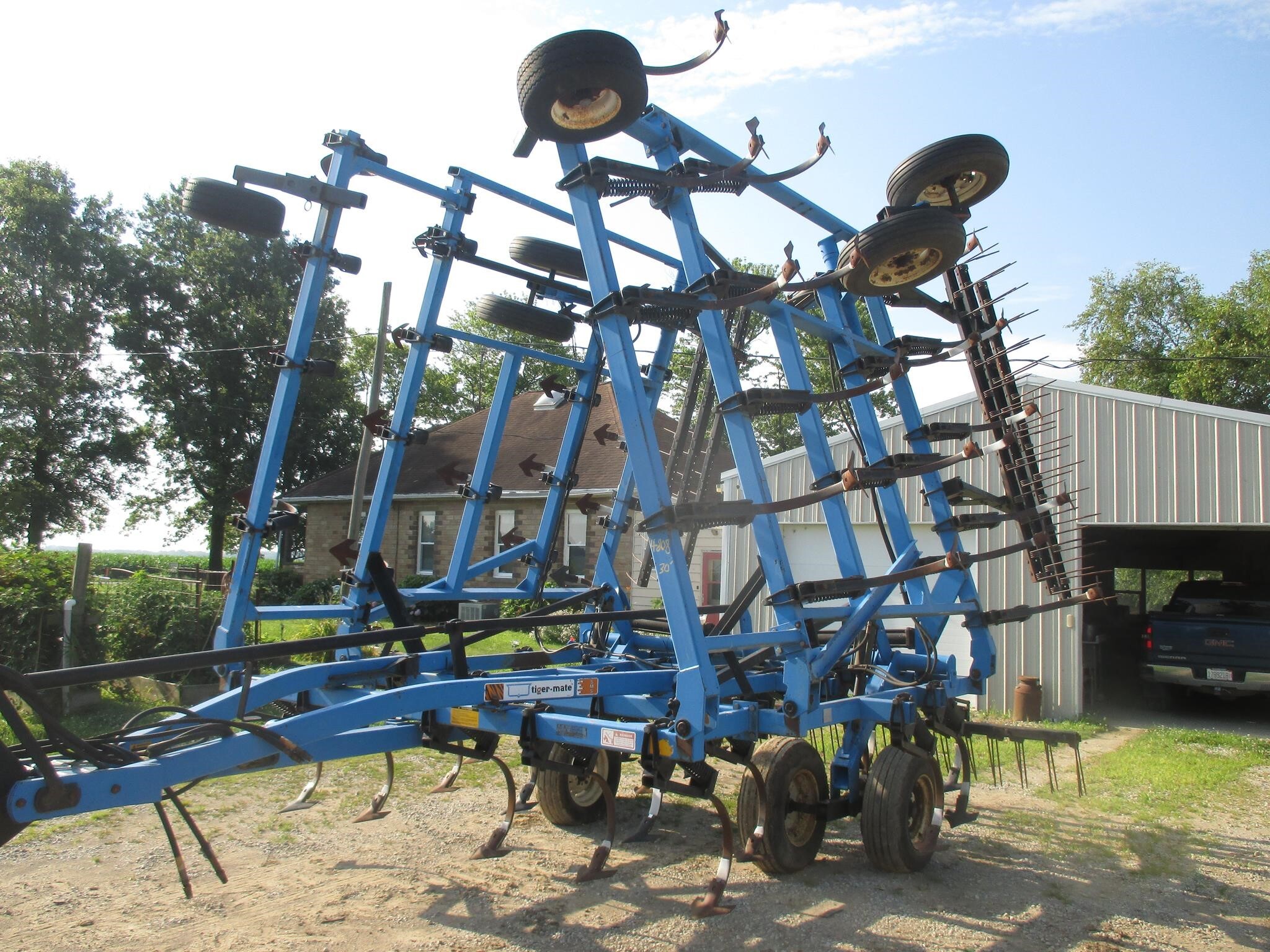  DMI Tigermate Field Cultivator