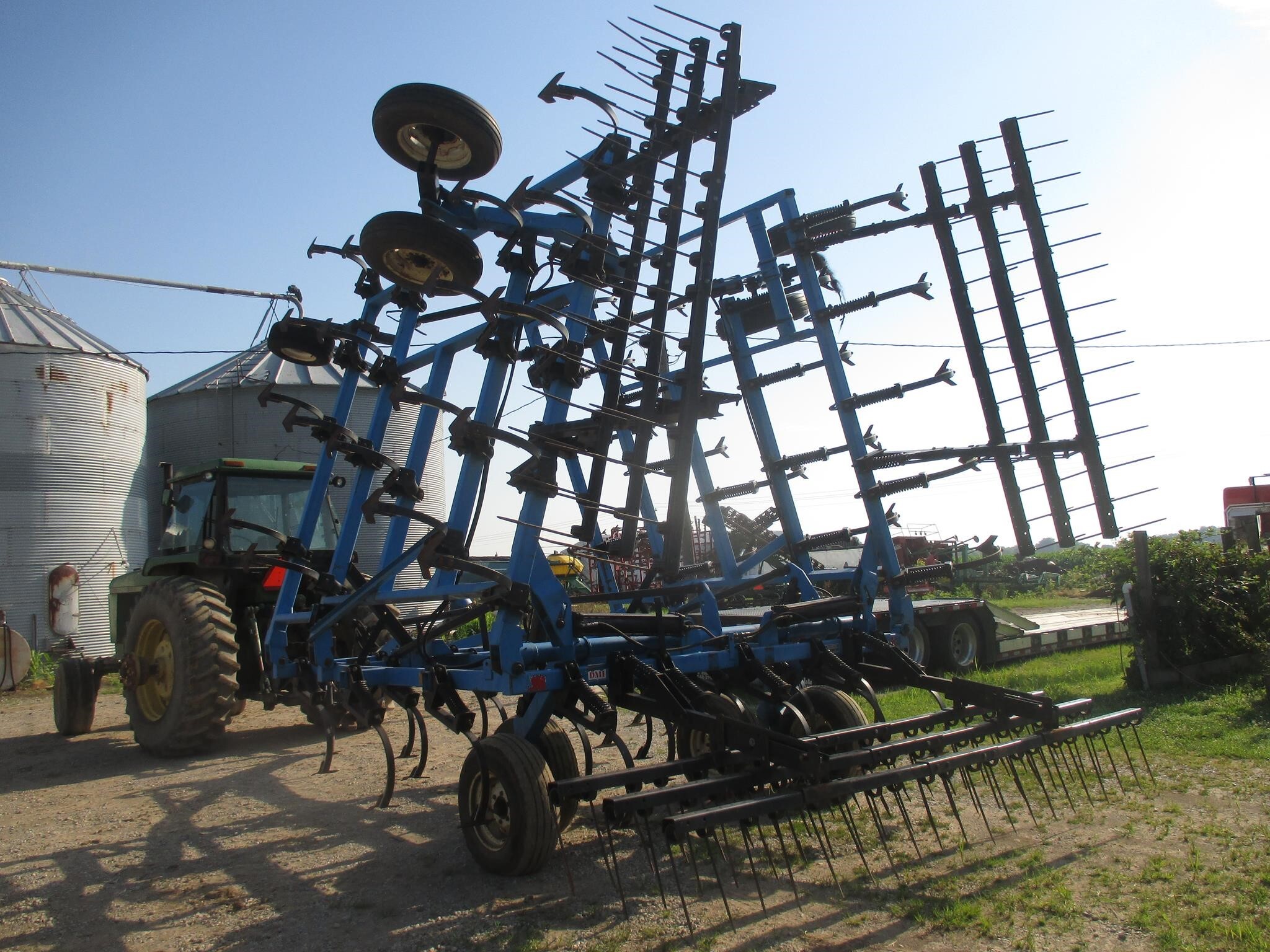  DMI Tigermate Field Cultivator