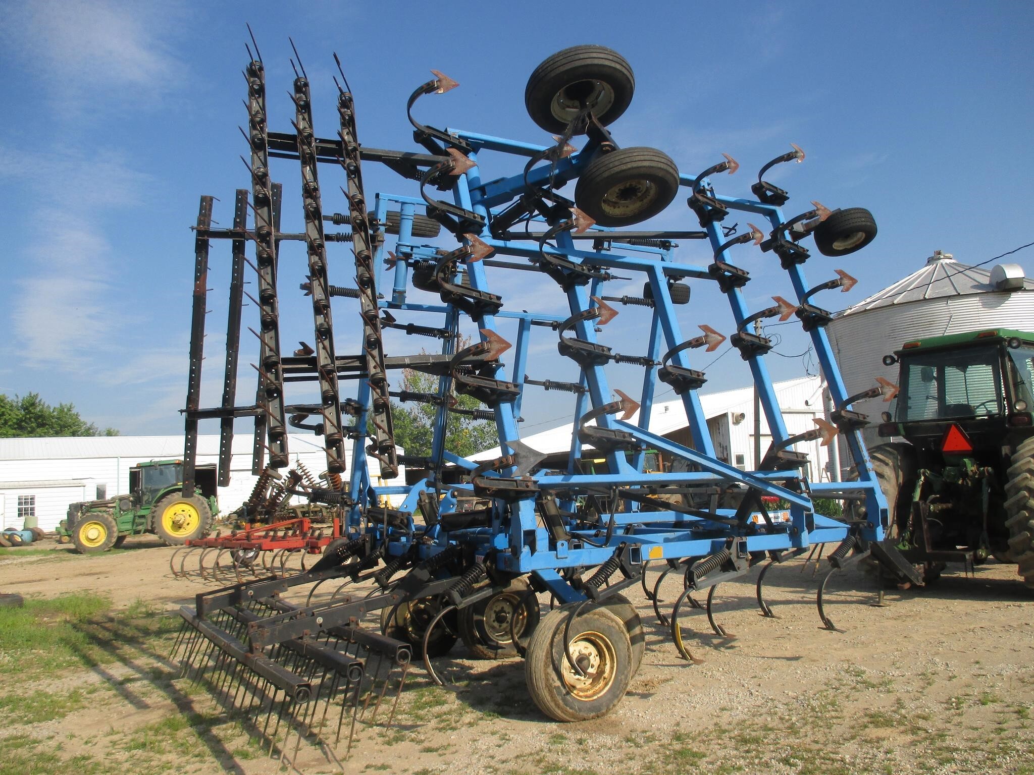  DMI Tigermate Field Cultivator