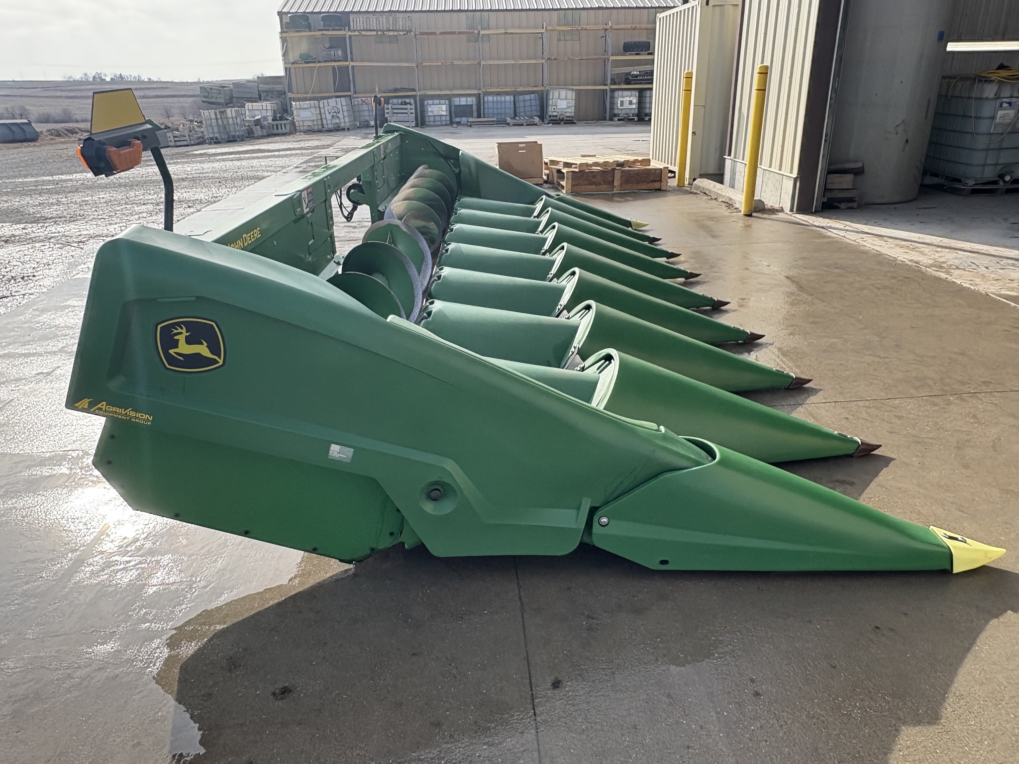 2023 John Deere C8R Corn Head