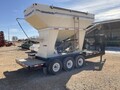  Unverferth 3750 Seed Tender