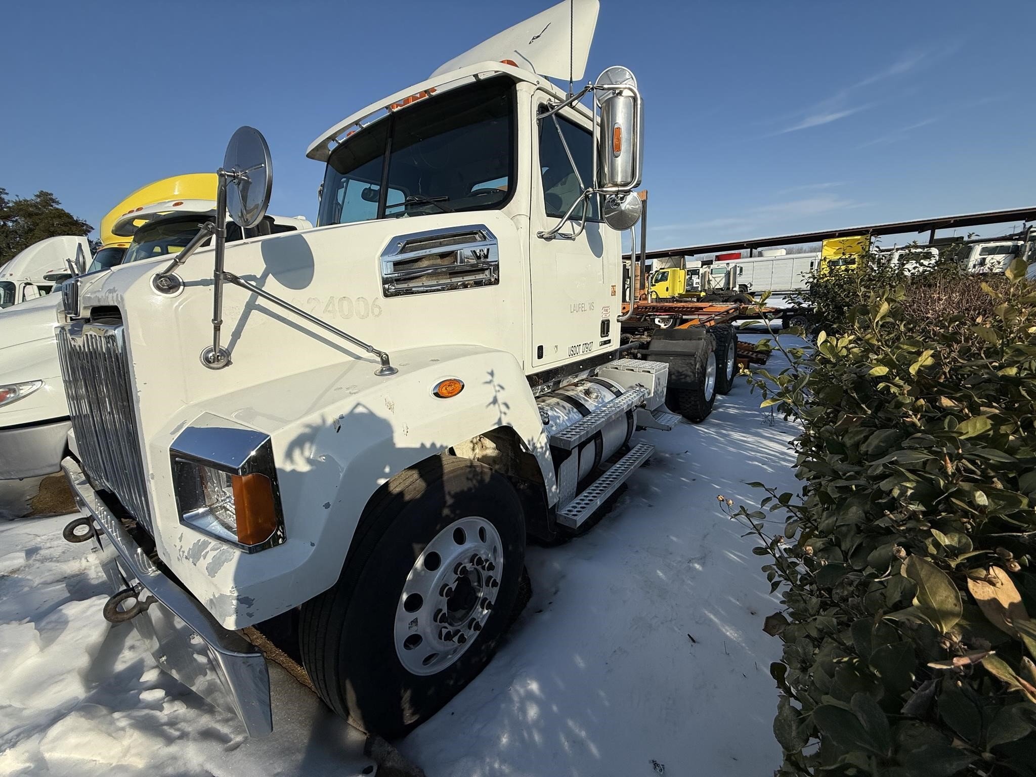 2019 Western Star 4700 Semi Trucks/Trailer