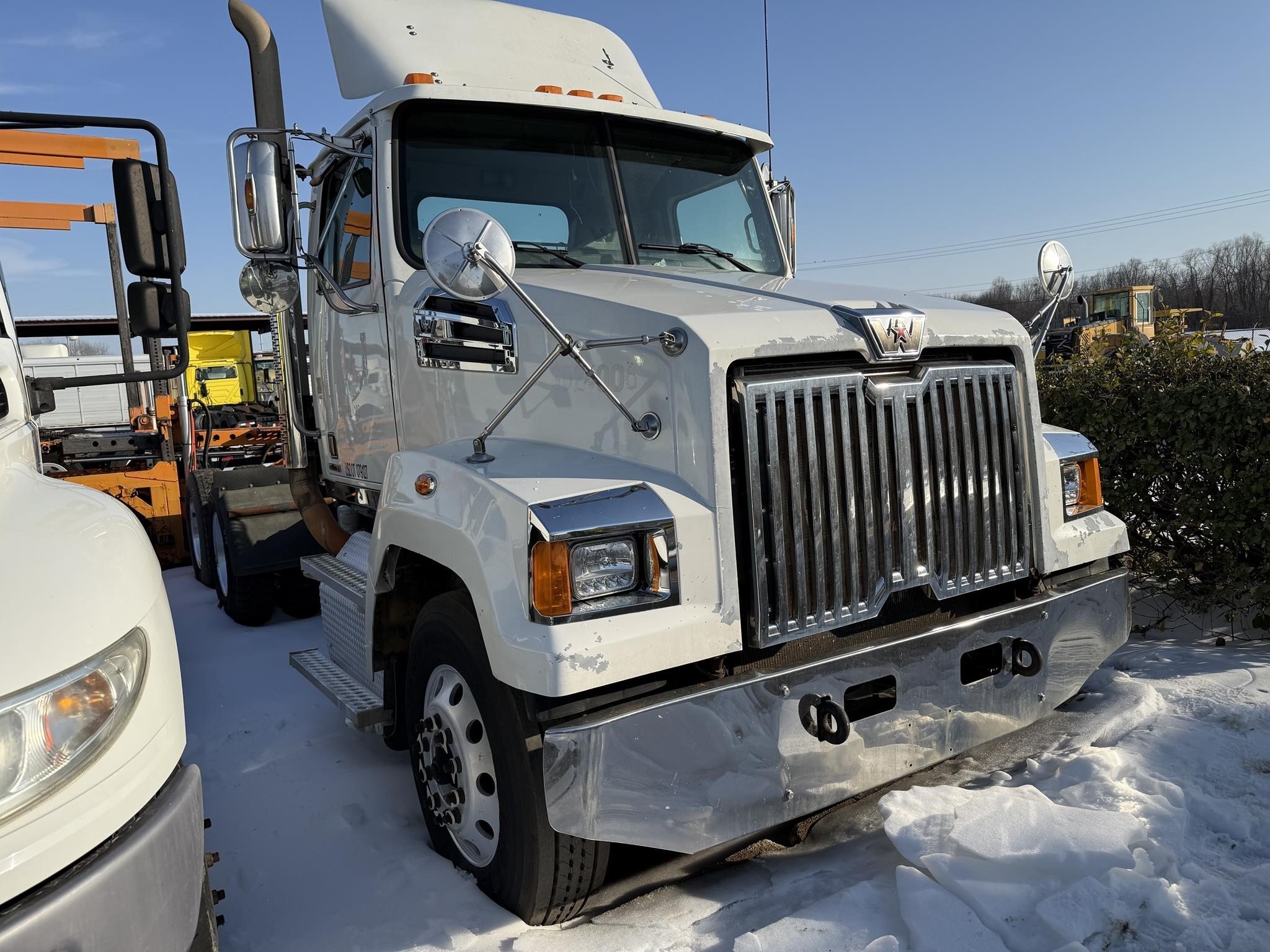 2019 Western Star 4700 Semi Trucks/Trailer
