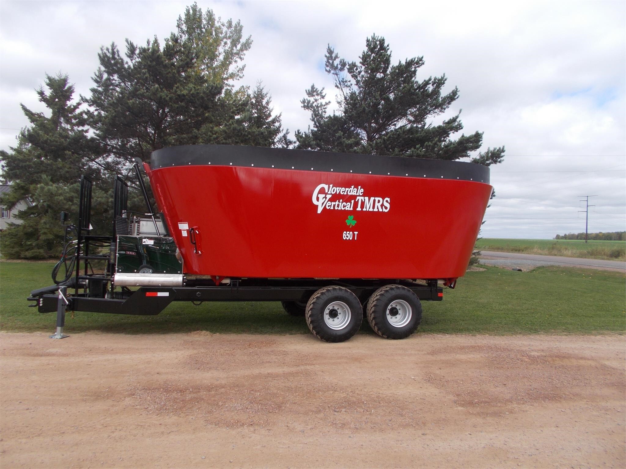 2023 Cloverdale 650T Grinders and Mixer