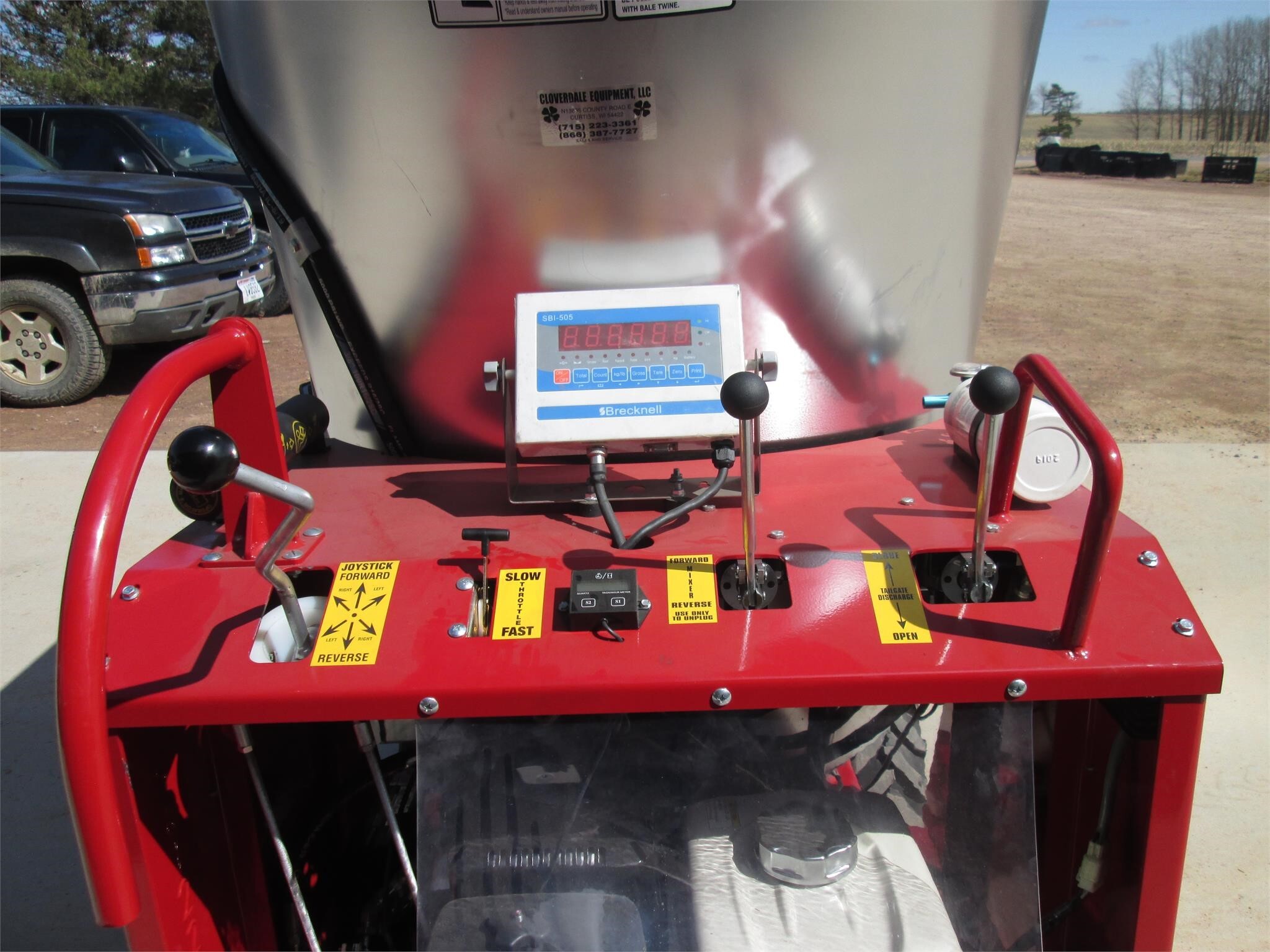 2023 Cloverdale 45 Feed Wagon