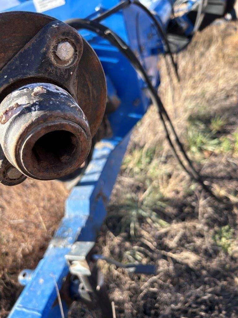 2004 Brandt 13x70 Augers and Conveyor