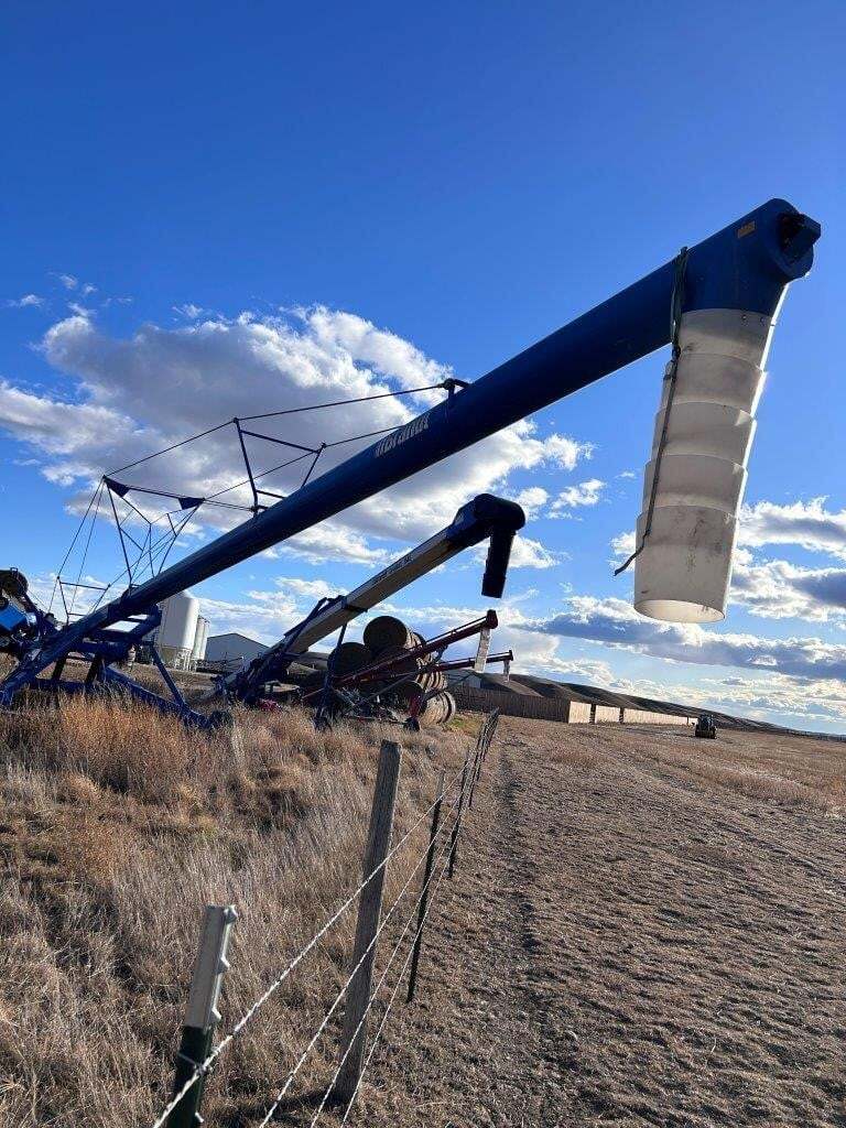 2004 Brandt 13x70 Augers and Conveyor