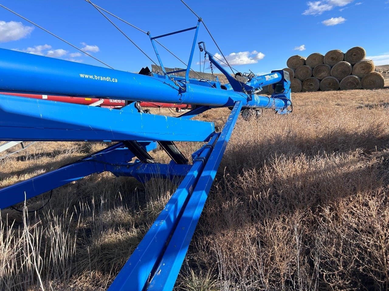 2004 Brandt 13x70 Augers and Conveyor