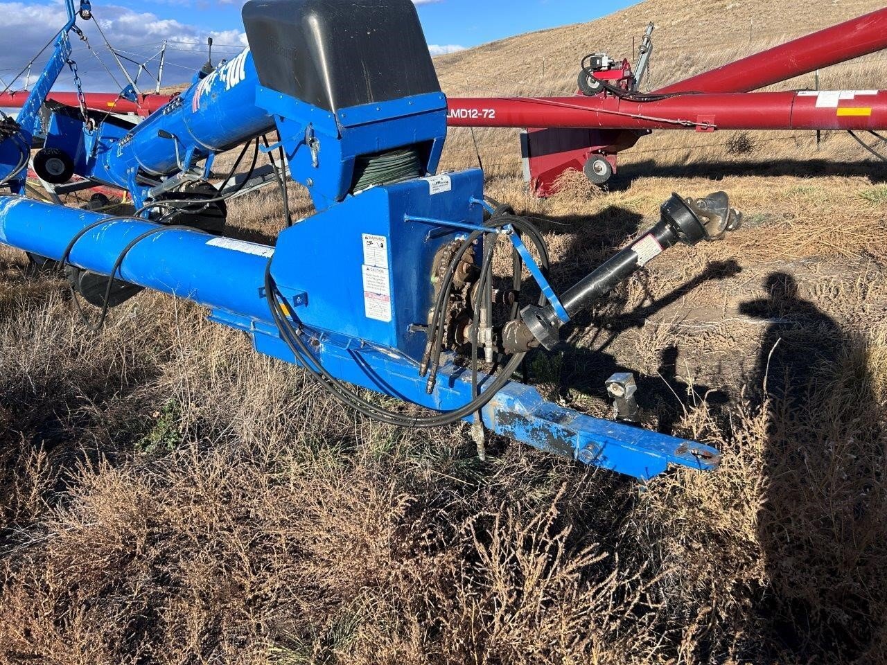 2004 Brandt 13x70 Augers and Conveyor