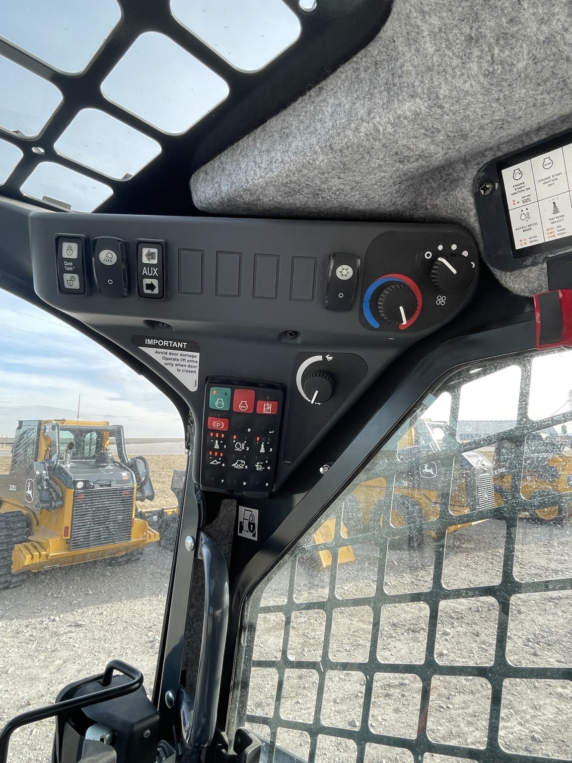 2024 Deere 325G Skid Steer