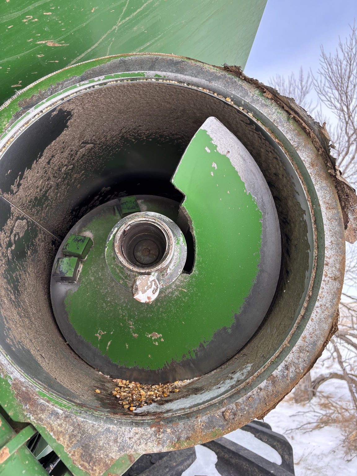 2012 Brent 1082 Grain Cart