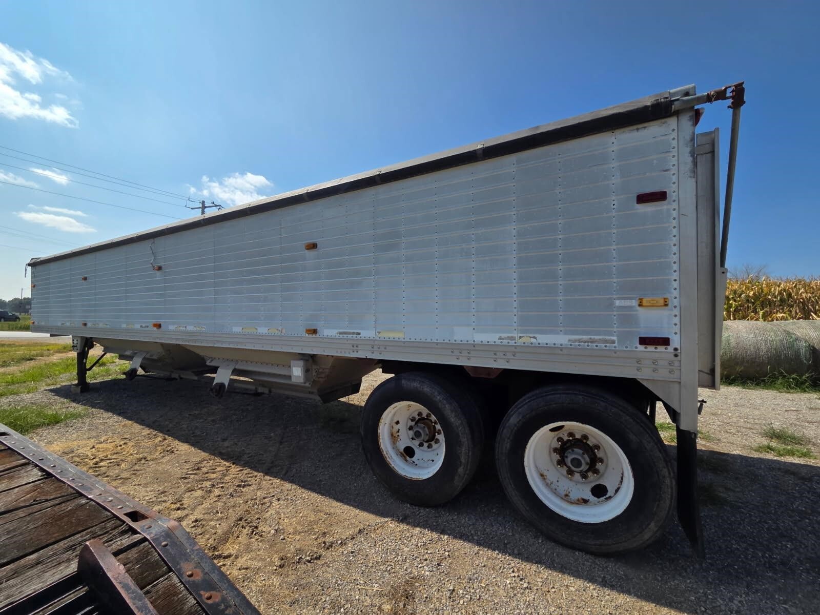 1999 Timpte Super Hopper Grain Trailer