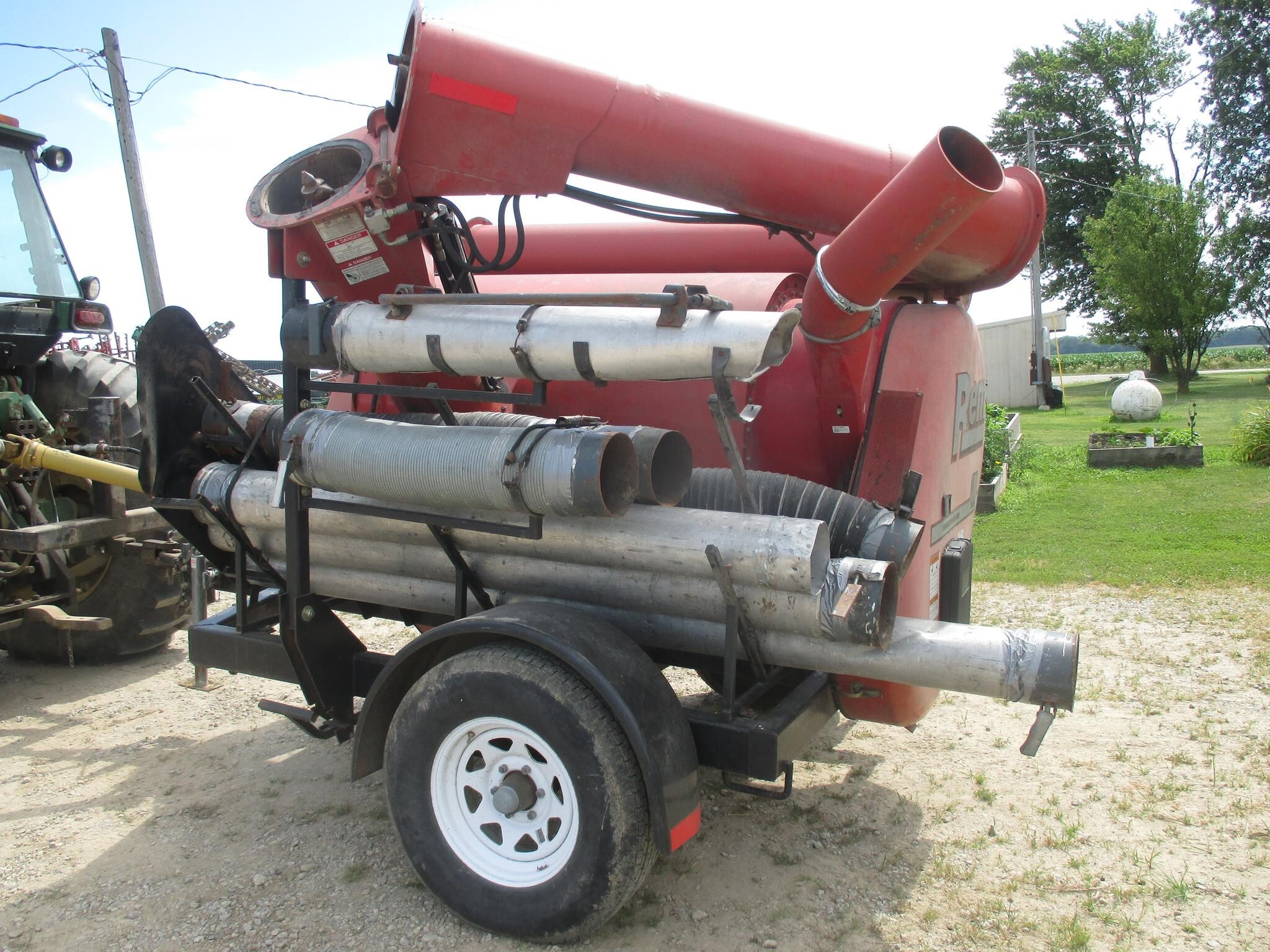  Rem 3700 Grain Vac