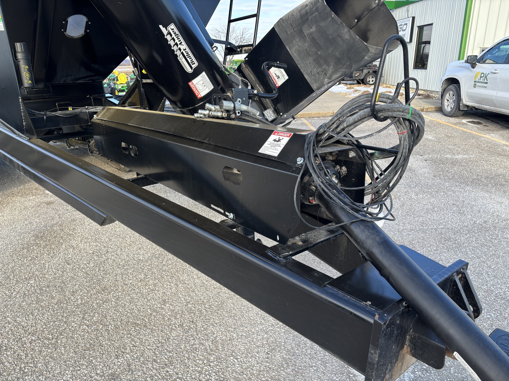 2021 J&M 1312-20 Grain Cart