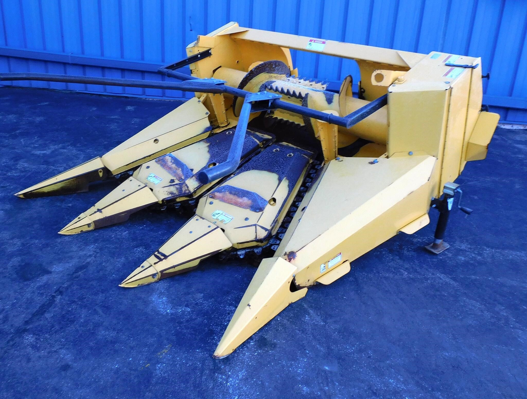 2015 New Holland 3PN Pull-Type Forage Harvester