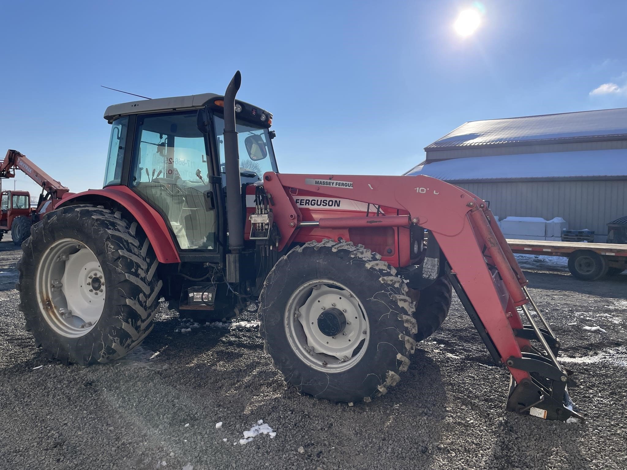  Massey Ferguson 5465 Tractor