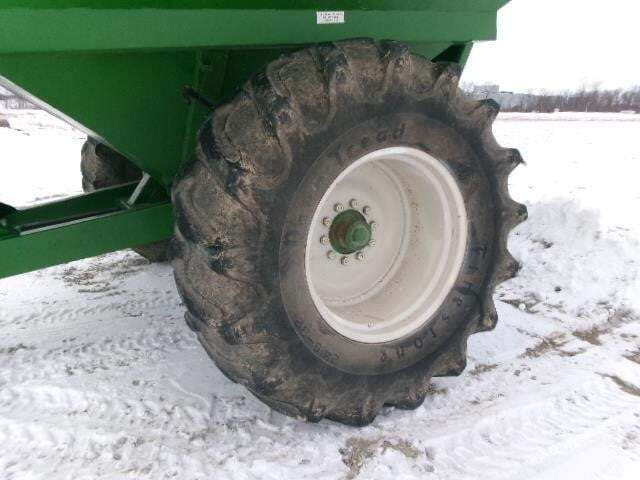  Ficklin CA9600 Grain Cart