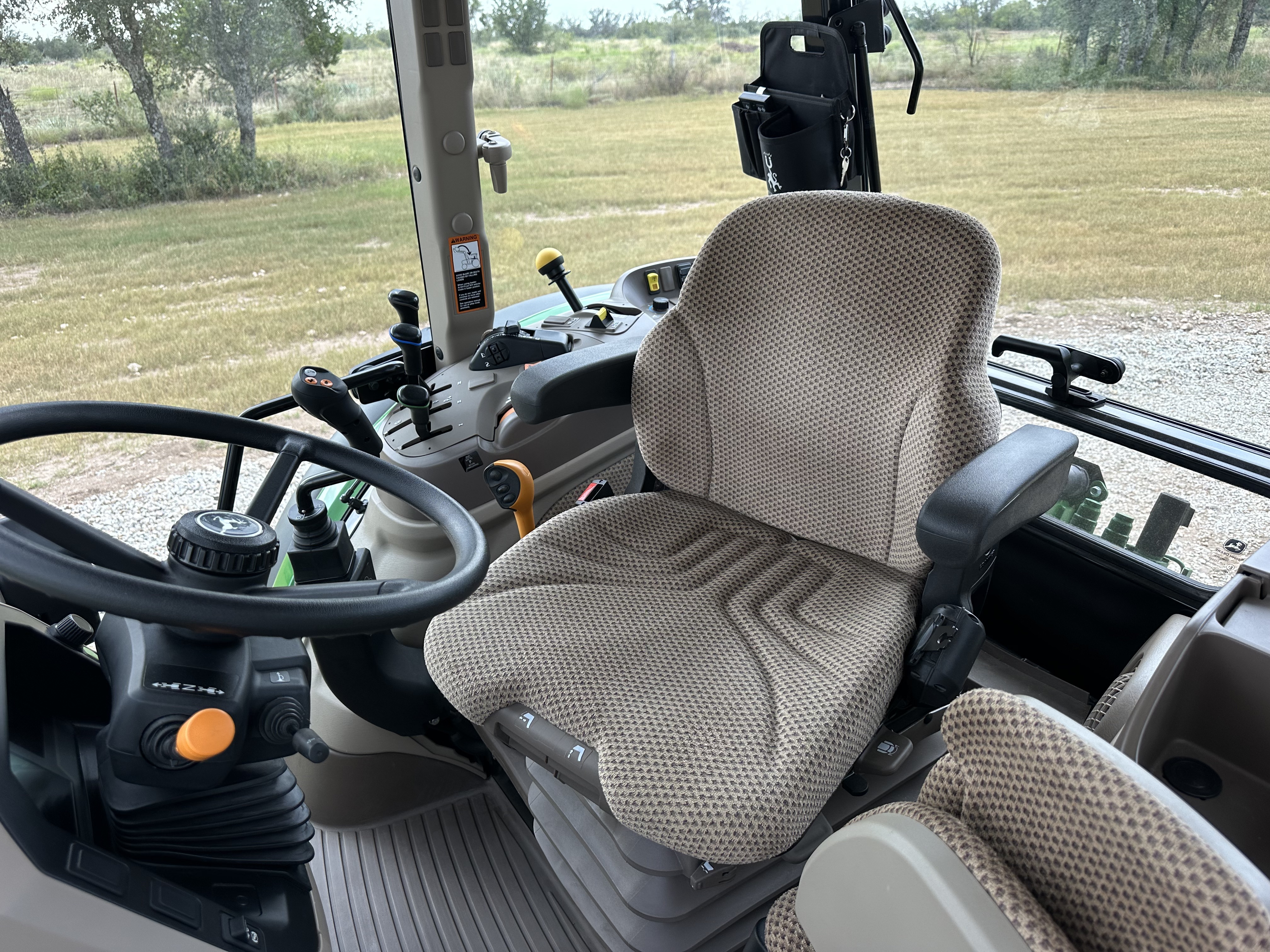 2024 John Deere 5105M Tractor