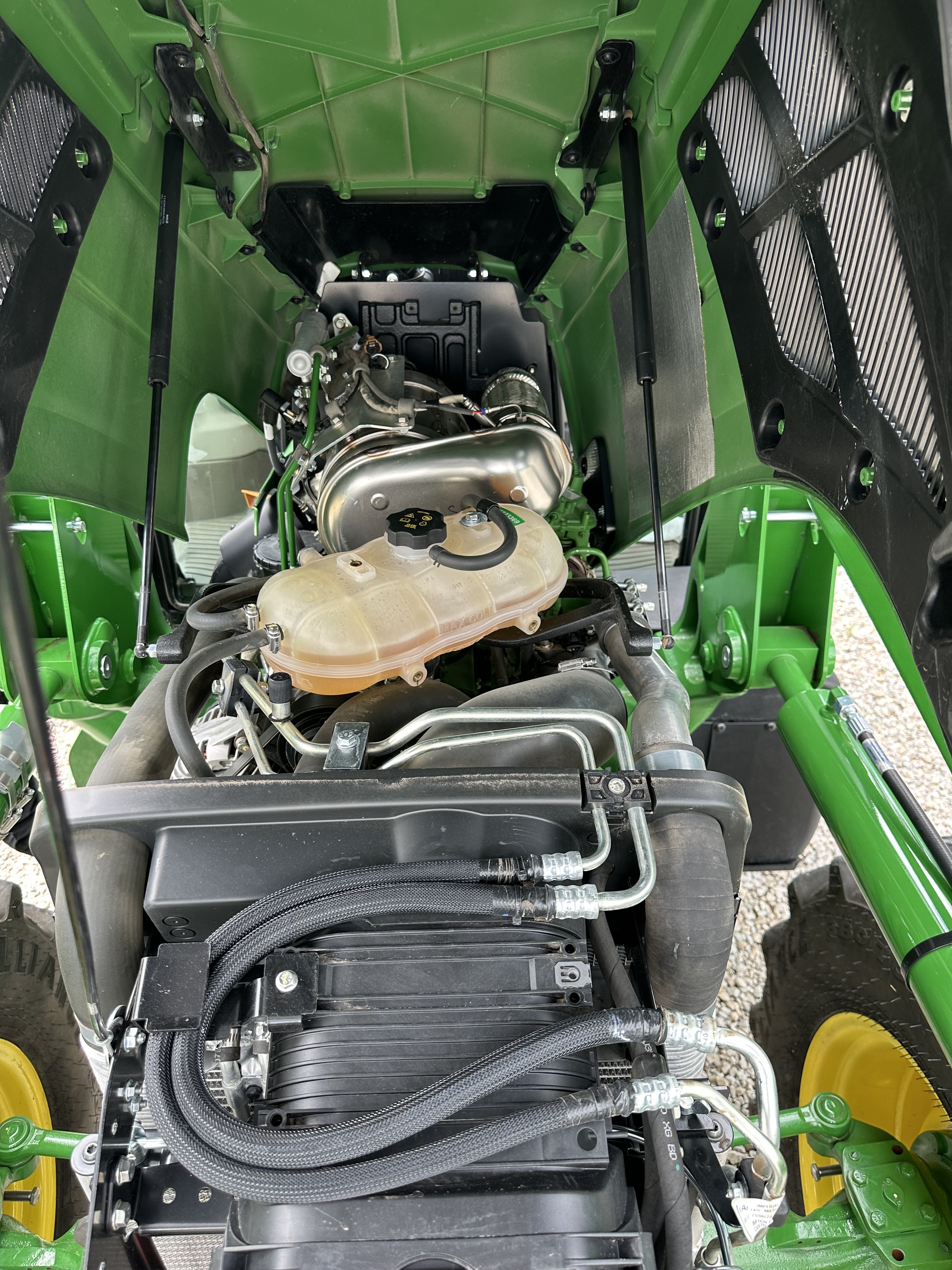 2024 John Deere 5105M Tractor