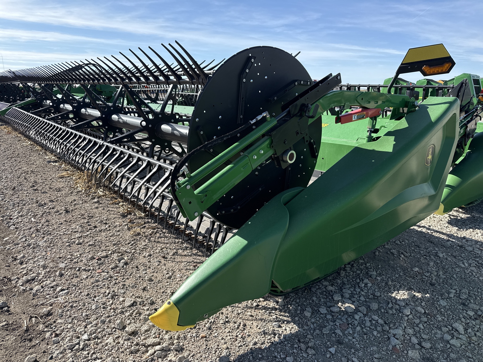 2023 John Deere HD45F Platform