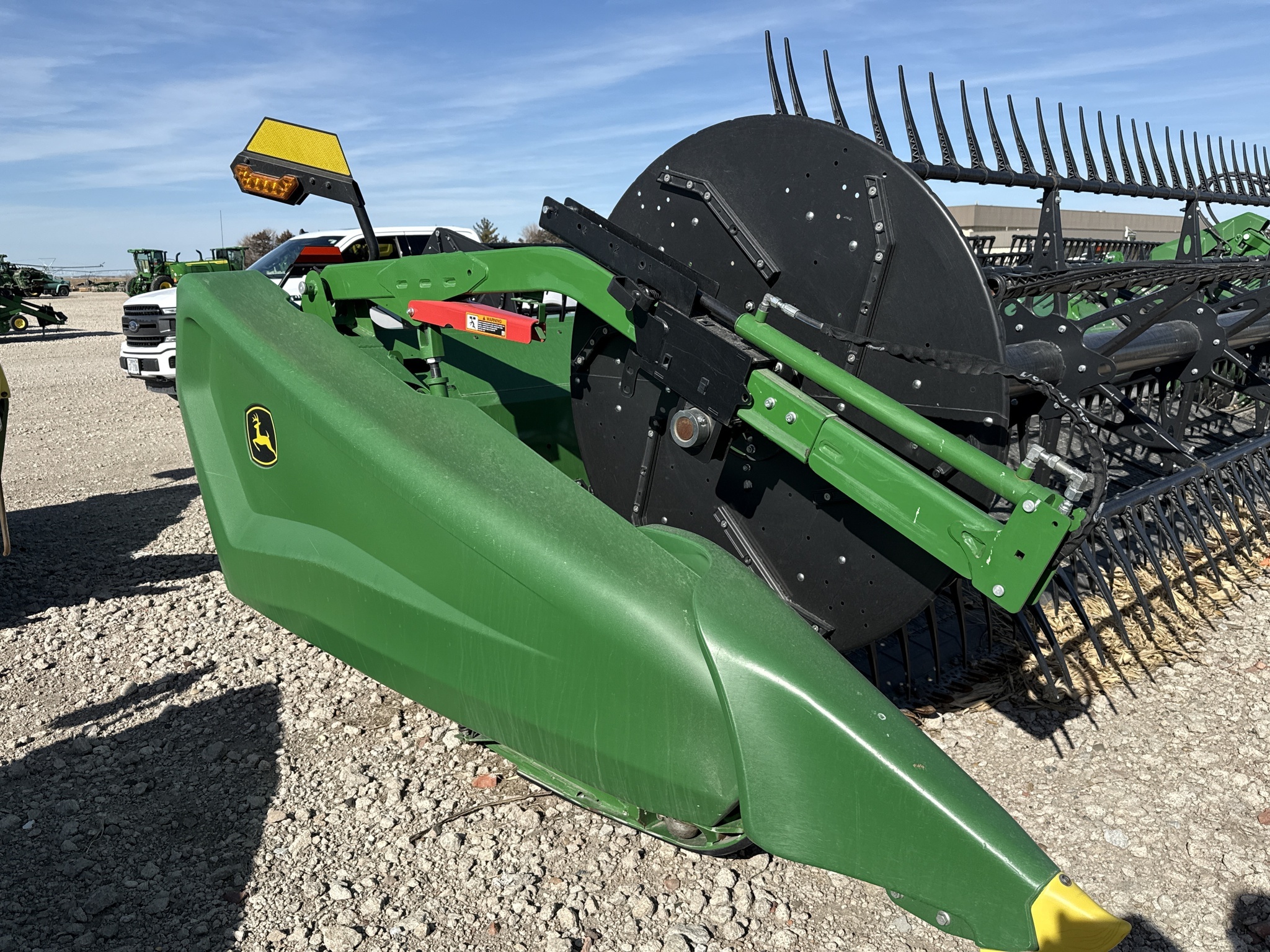 2023 John Deere HD45F Platform