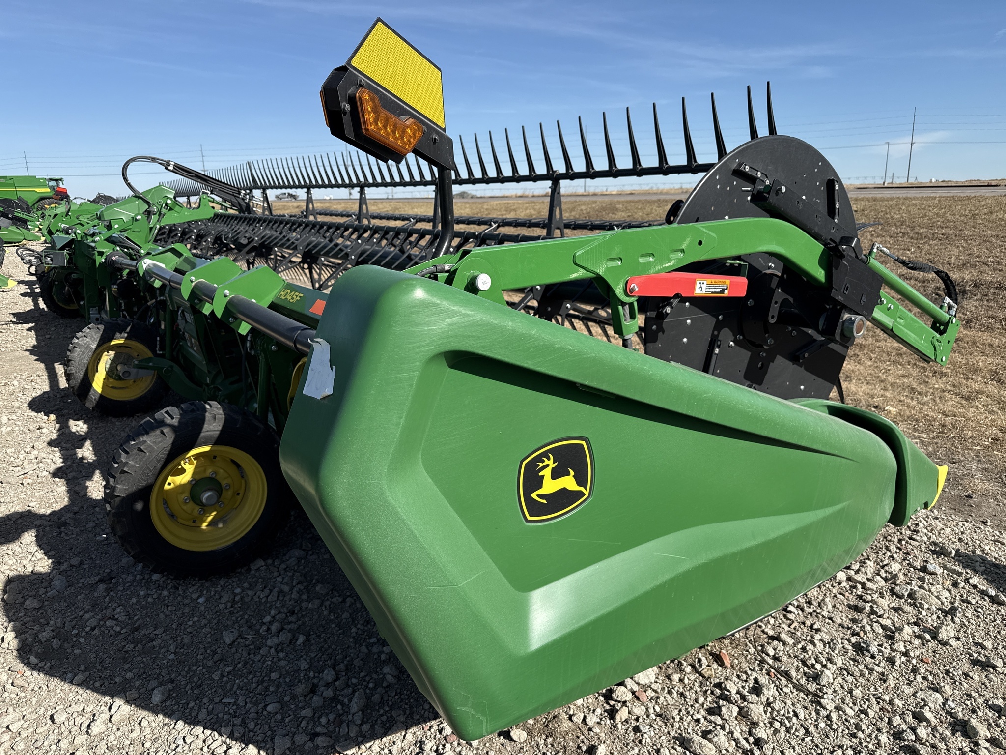 2023 John Deere HD45F Platform