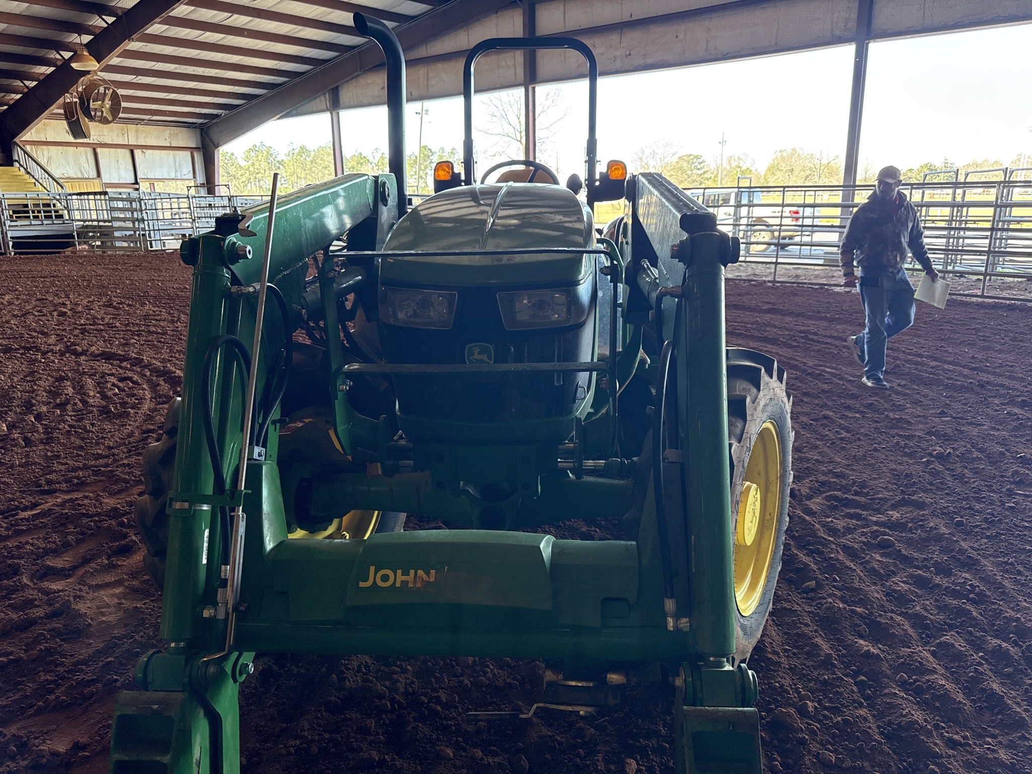 2025 John Deere 5075E Tractor