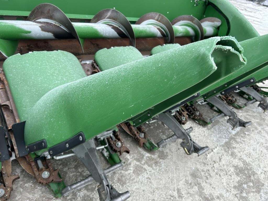 2019 John Deere 712C Corn Head