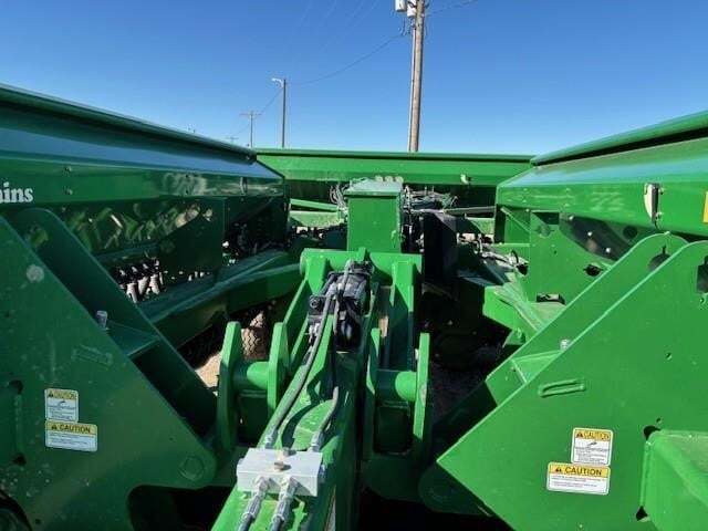 2023 Great Plains BD7600-40 Drill